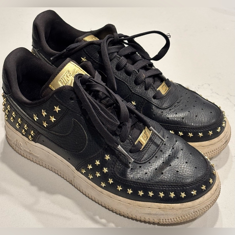 Nike Air Force 1 07 XX GOLD Low Star Studded Black & White Sneakers - Women’s 7 - Picture 3 of 14